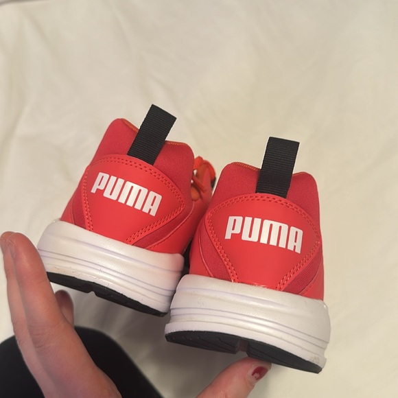 3/$75 NWOT Size 7 boys running shoe puma - Picture 4 of 5